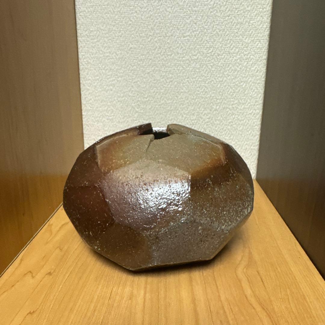 渡邊琢磨　備前焼　花器　花入　花瓶　壺 備前焼つる手付一輪花入（桐箱入）作家：渡邊琢磨 - 備前焼通販